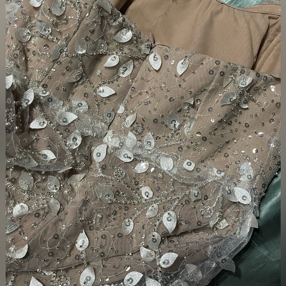 Alamour The Label Amalia Dress - Picture 6 of 9